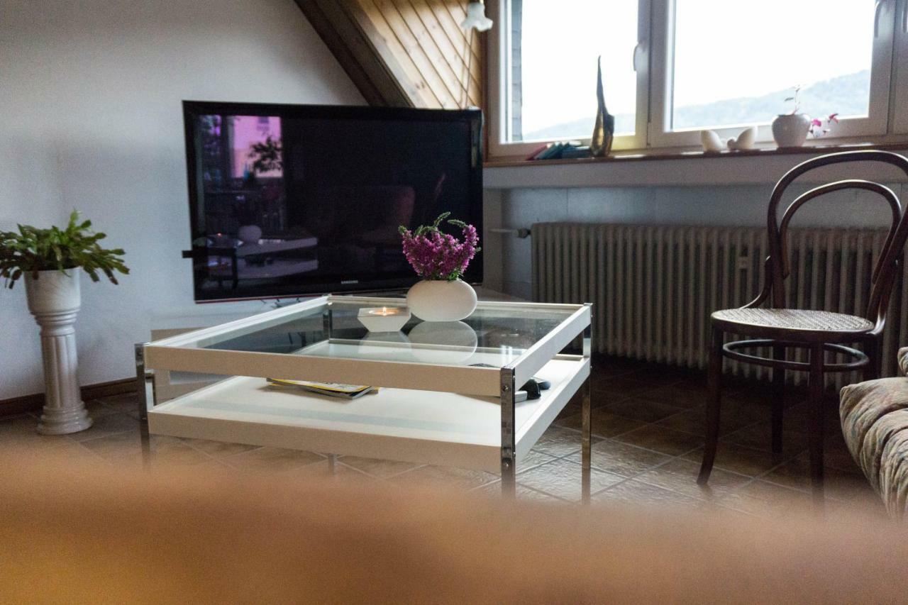 Moderne 70 Qm Wohnung Mit Grosser Dachterrasse Kinheim Buitenkant foto